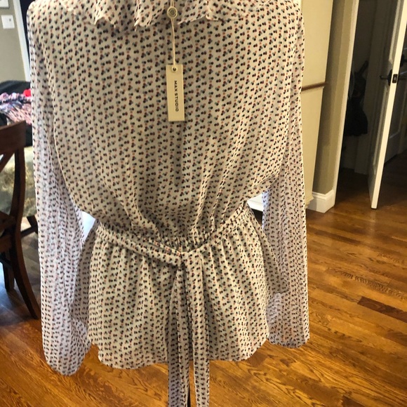 Max Studio Blouse NWT - Picture 7 of 13